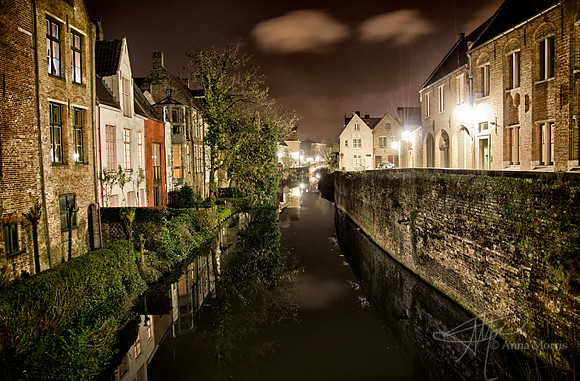 Bruges at night