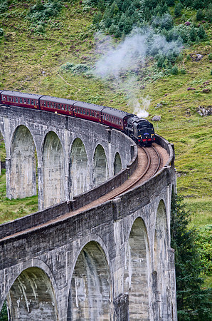 Jacobite Steam Train - Glenfinnan